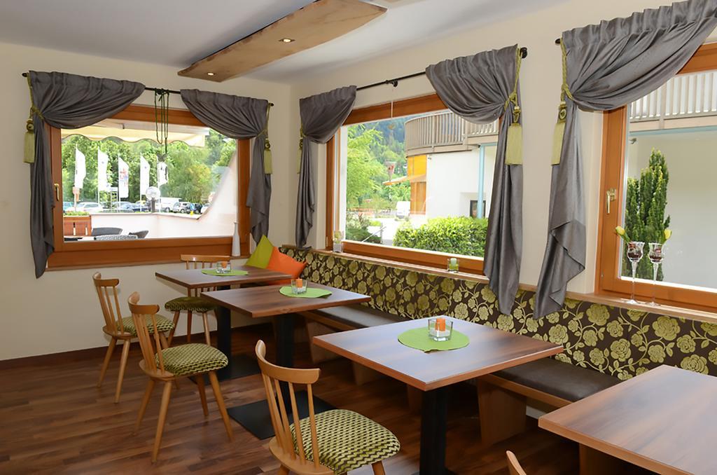 Hotel Garni Gruenau San Martino In Passiria  Zewnętrze zdjęcie