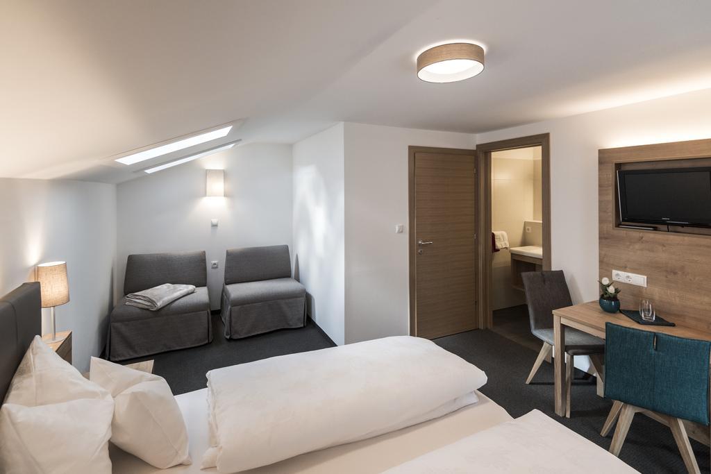 Hotel Garni Gruenau San Martino In Passiria  Zewnętrze zdjęcie