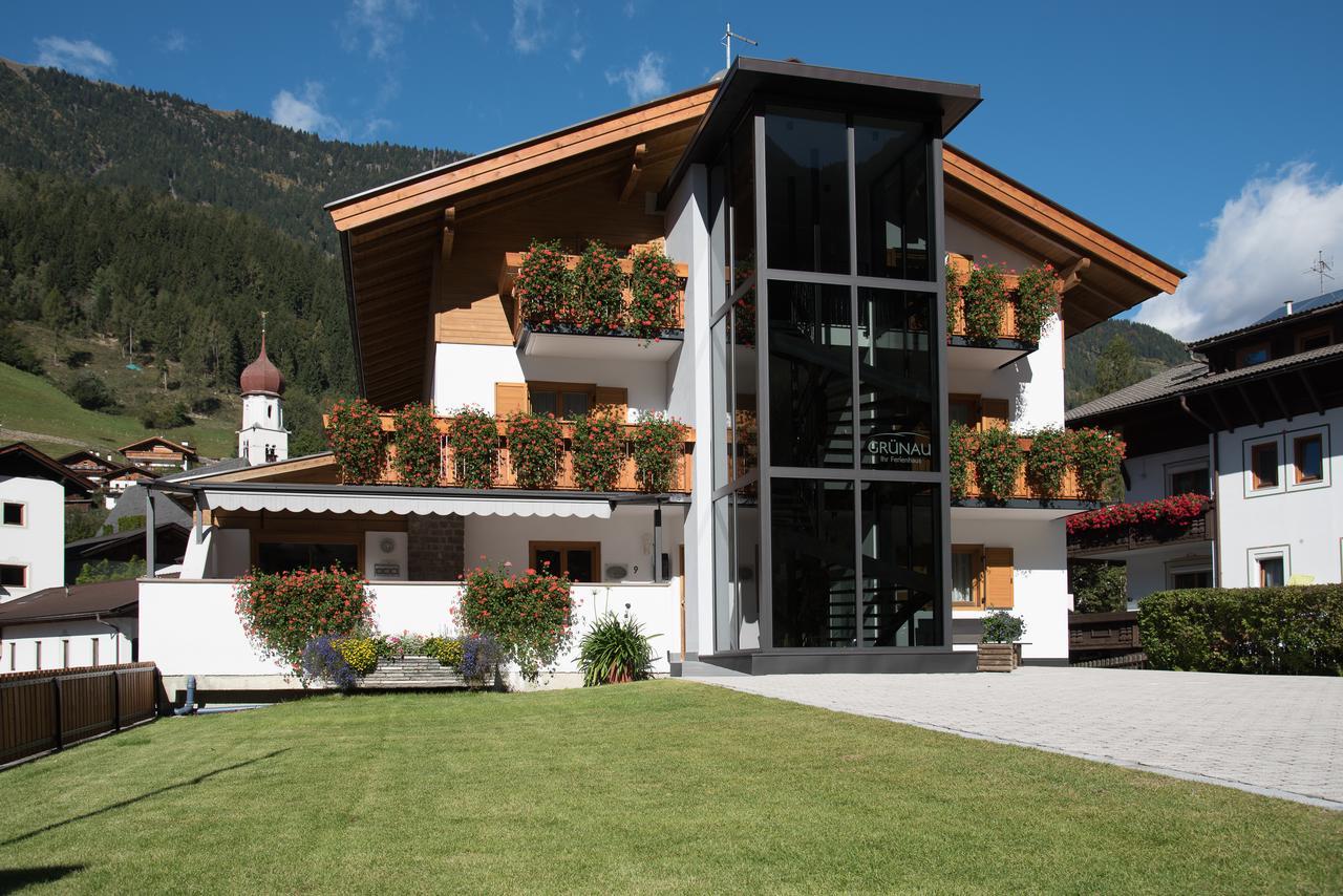Hotel Garni Gruenau San Martino In Passiria  Zewnętrze zdjęcie